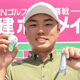 出利葉太一郎の父親の出利葉真一郎は元アマチュアゴルファーだった