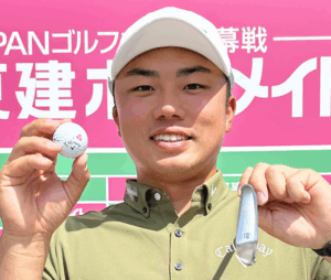 出利葉太一郎の父親の出利葉真一郎は元アマチュアゴルファーだった