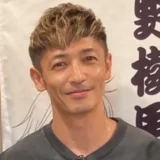 玉木宏の母親の写真で噂される美人説となぜ同居しているのか